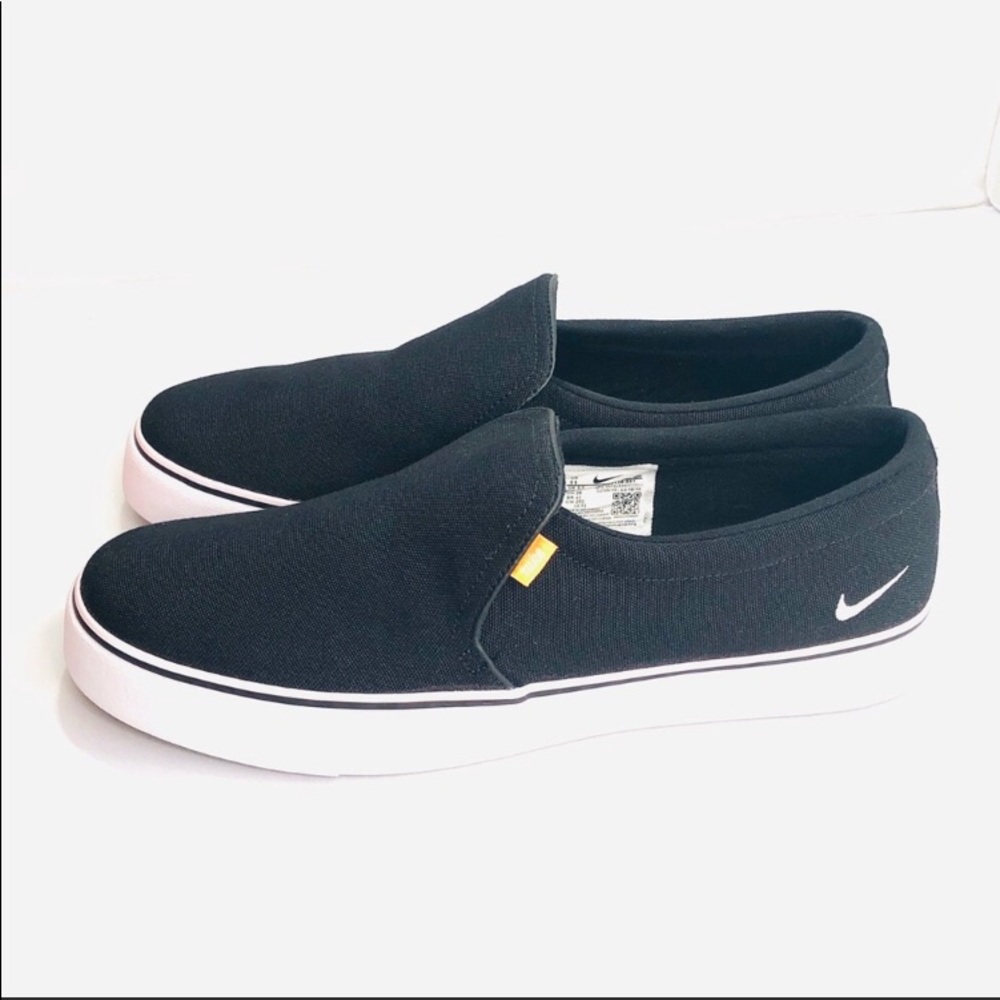 Women’s black court royale slip on shoes size 11